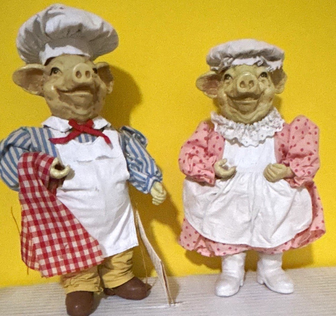 Vintage 1989 Possible Dreams Londonshire Pig Chef Baker Wendy Walter Pair AS IS Vintage 1989 Possible Dreams Londonshire Pig Chef Baker Wendy Walter Pair AS IS