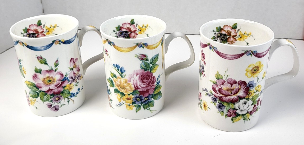VTG 1995 Roy Kirkham Dresden Sprays Fine Bone China Coffee/Tea Mugs Set of 3 VTG 1995 Roy Kirkham Dresden Sprays Fine Bone China Coffee/Tea Mugs Set of 3