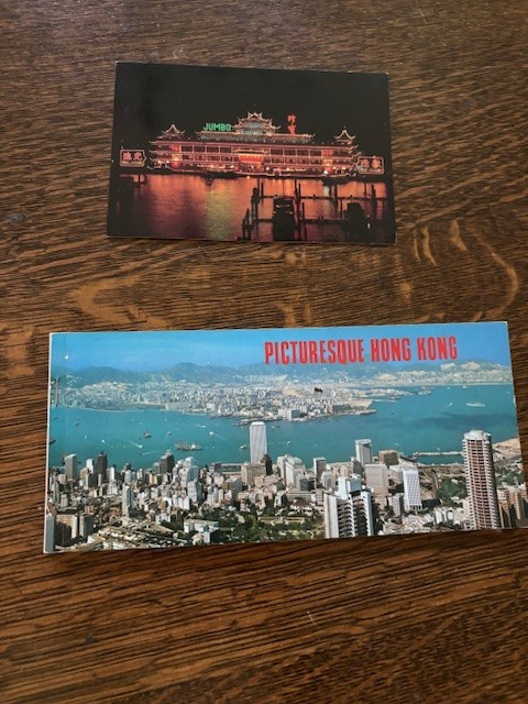 Book of 8 Vintage Picturesque Hong Kong. New Unused. 4\