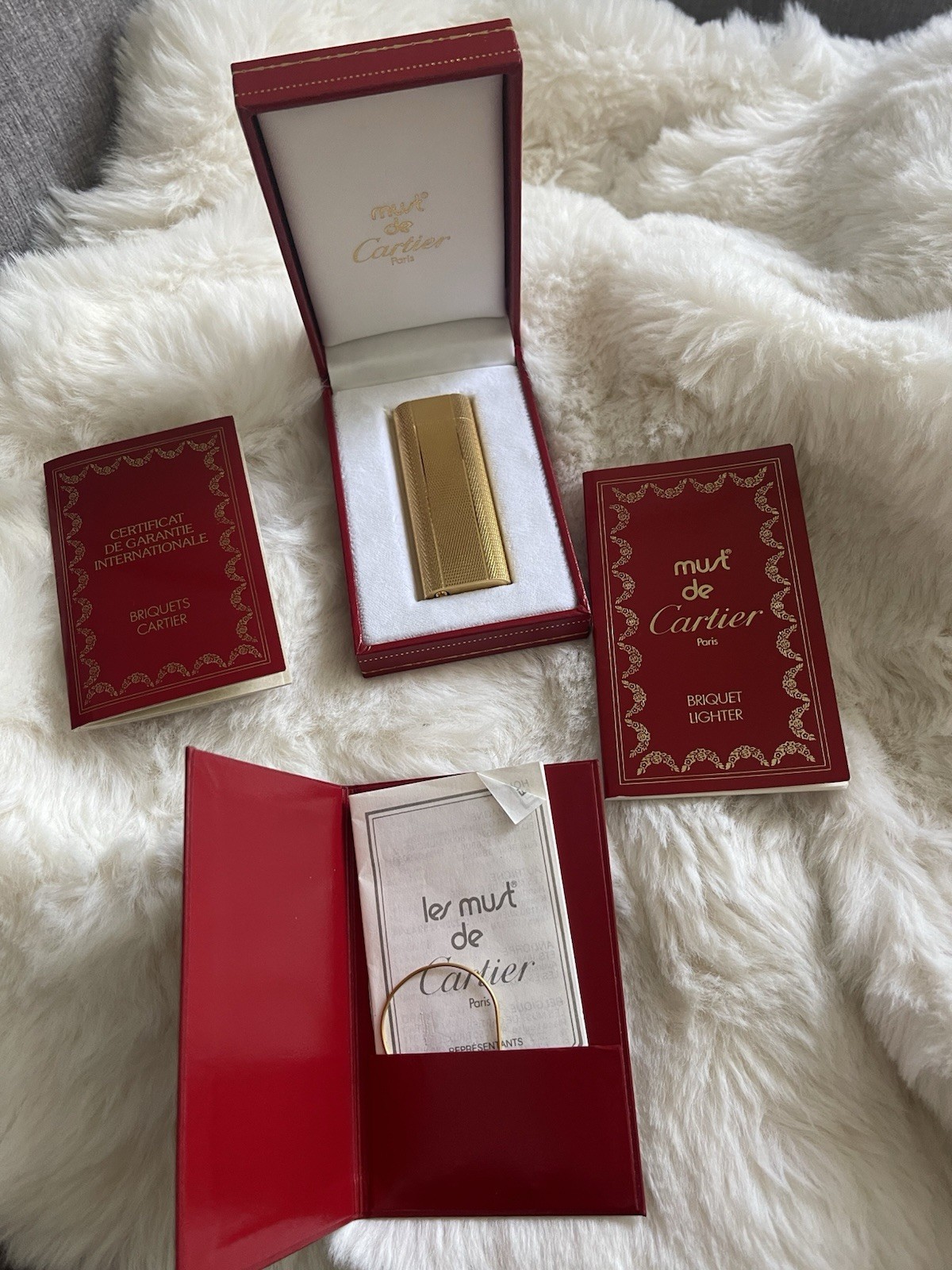 Cartier Must De Cartier Gold Briquet Lighter New 