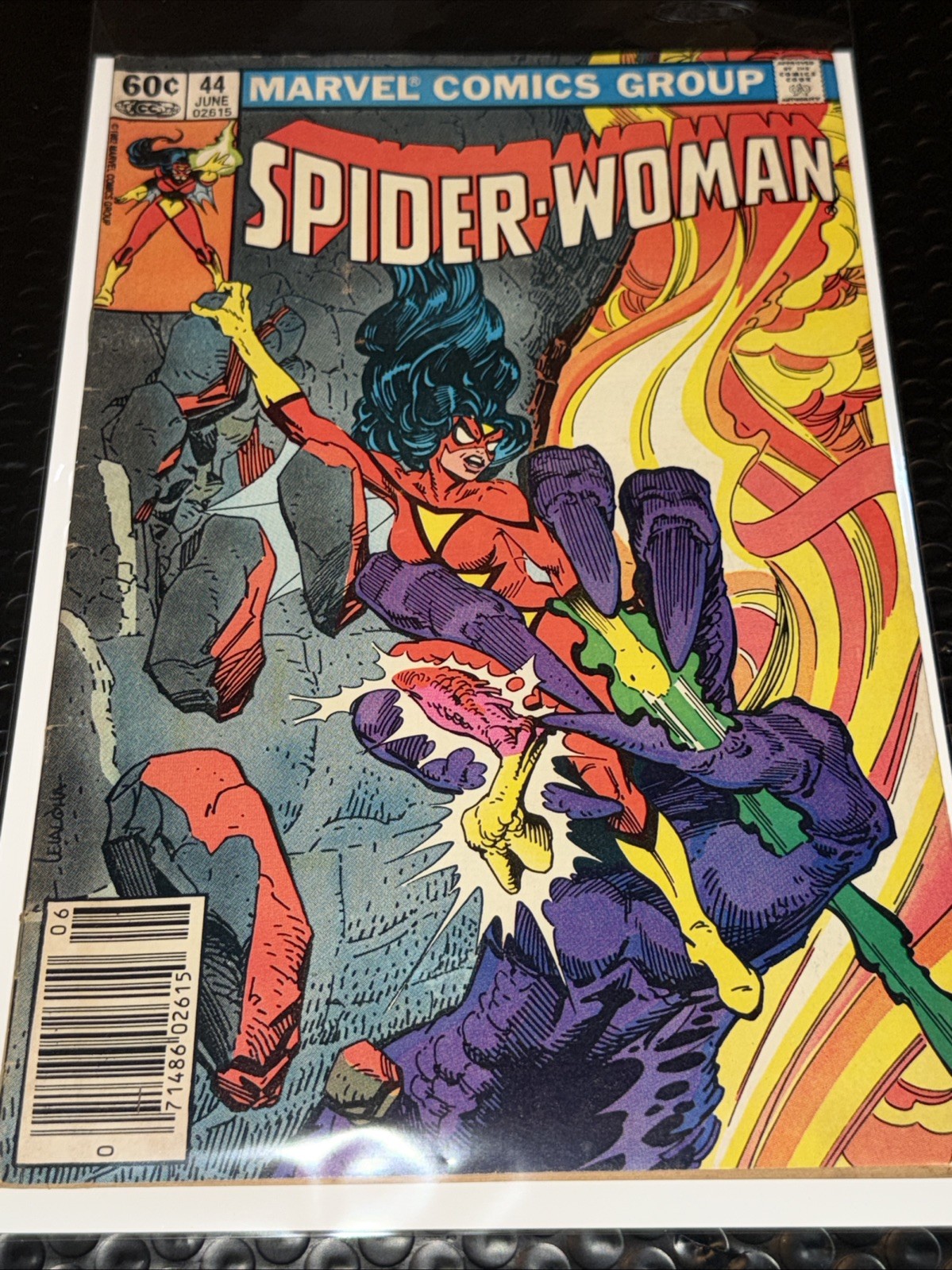 Spider-Woman #44 Newsstand 1982 Marvel Comics