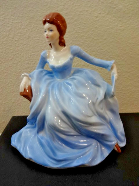 Hand Painted Coalport Figurine Lisa- \