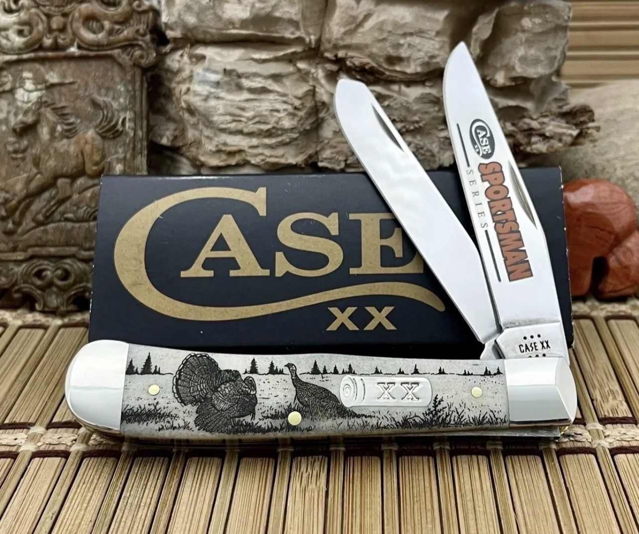 Case XX USA Natural Bone TURKEY Sportsman Series 81221 Trapper Pocket Knife Case XX USA Natural Bone TURKEY Sportsman Series 81221 Trapper Pocket Knife