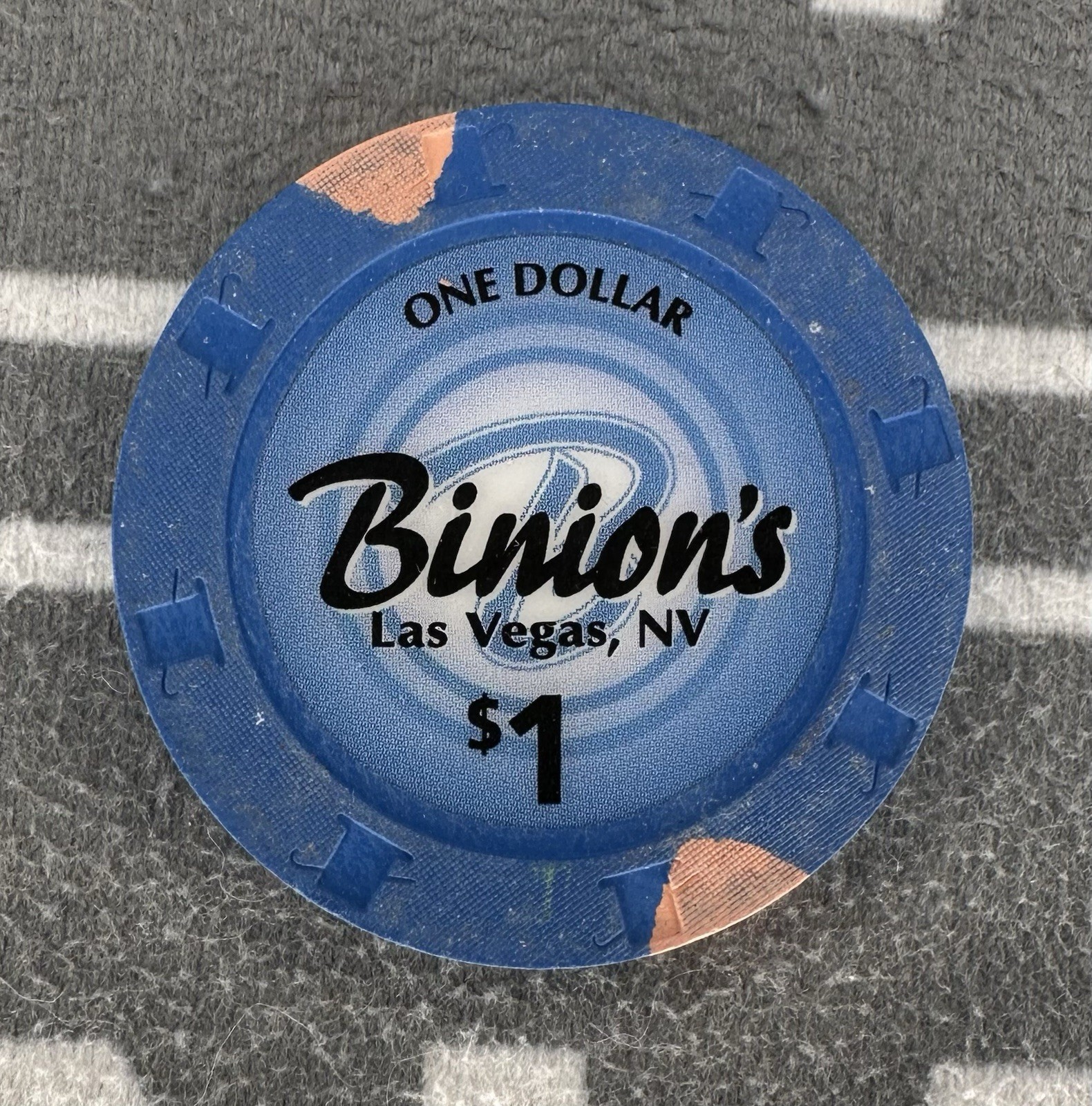 🎰🎲$1 Binions Downtown Casino Chip Las Vegas NV House Mold🎲🎰