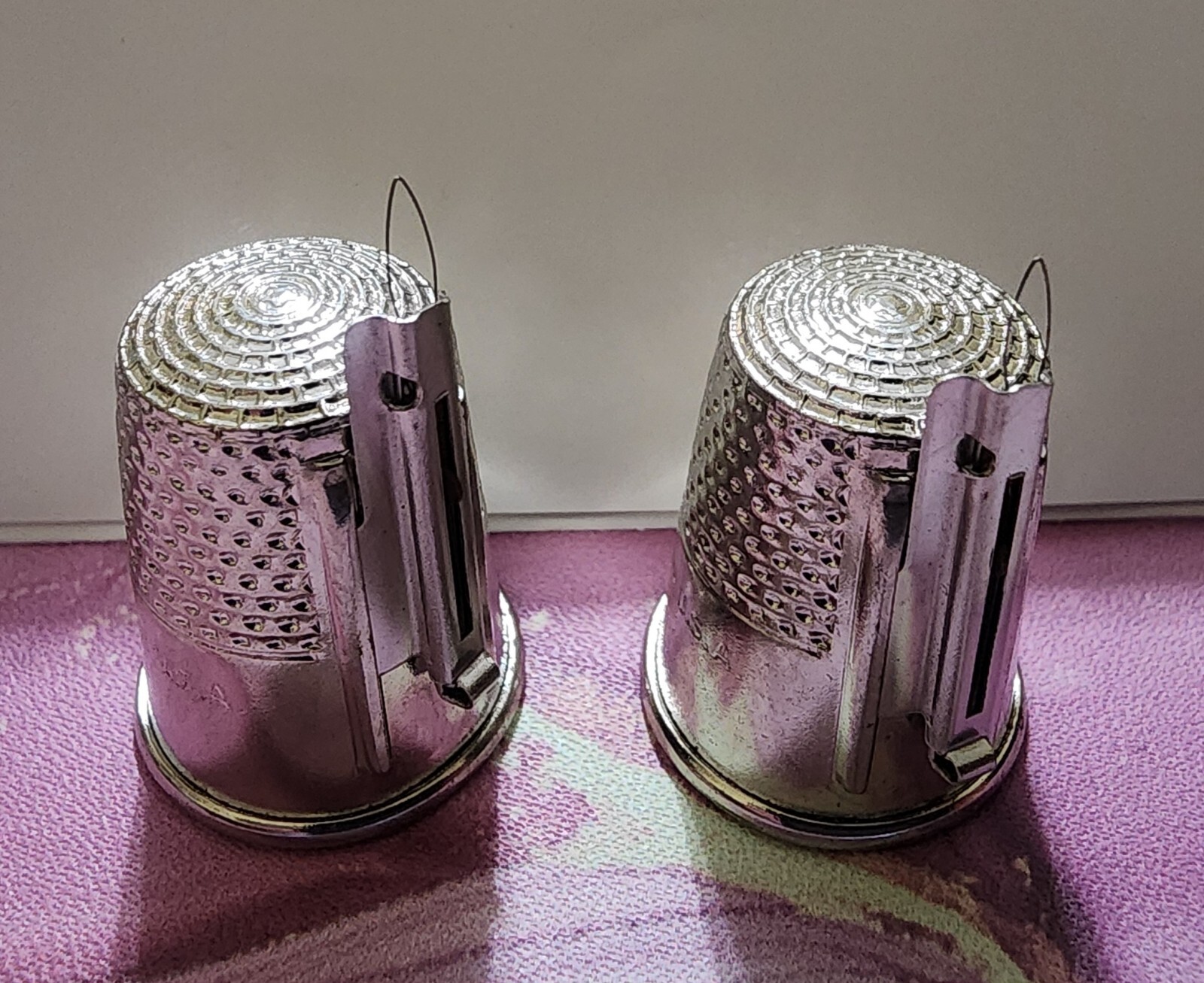 Vintage M.T. Pat'd 10 Thimble with Needle Threader Made in USA New Old Stock Vintage M.T. Pat'd 10 Thimble with Needle Threader Made in USA New Old Stock