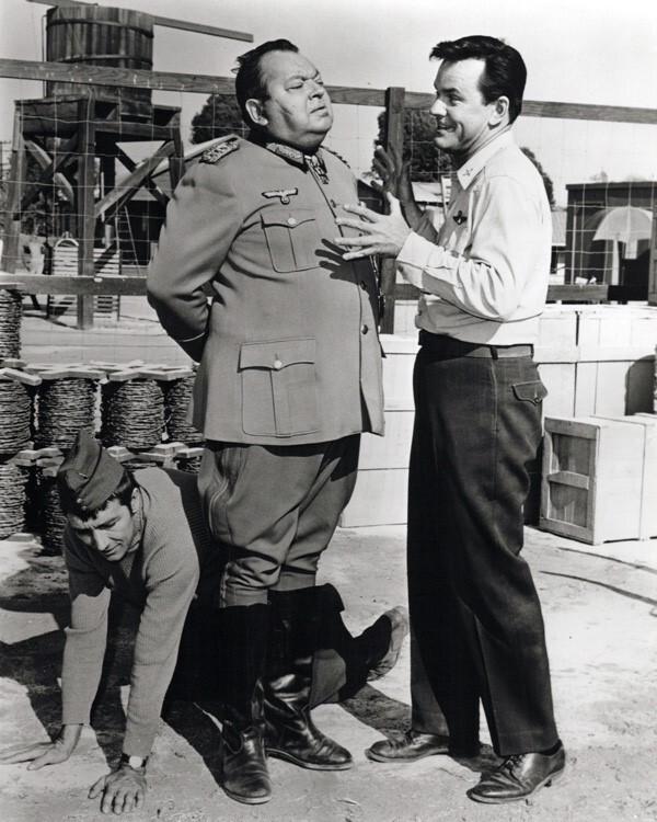 Hogan\'s Heroes Bob Crane Richard Dawson Leon Askin 8x10 inch photo