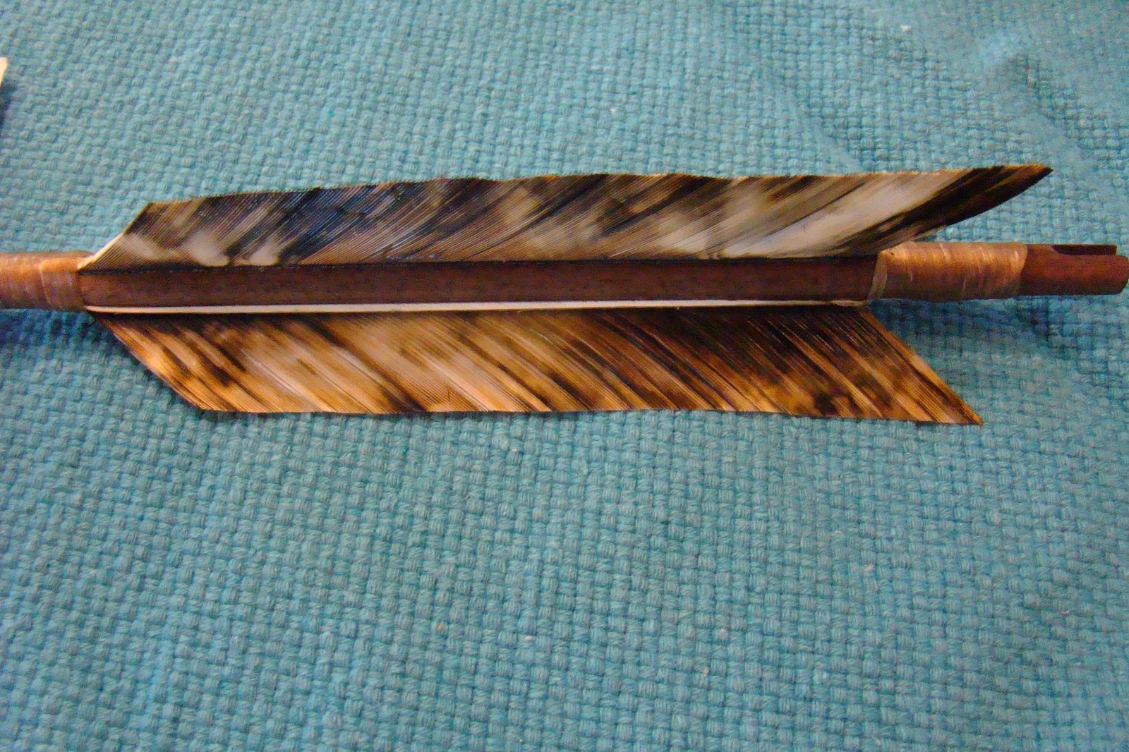 1 One Handmade Navajo 25 inch  Arrow w/Turkey feathers & Stone chipped Arrowhead