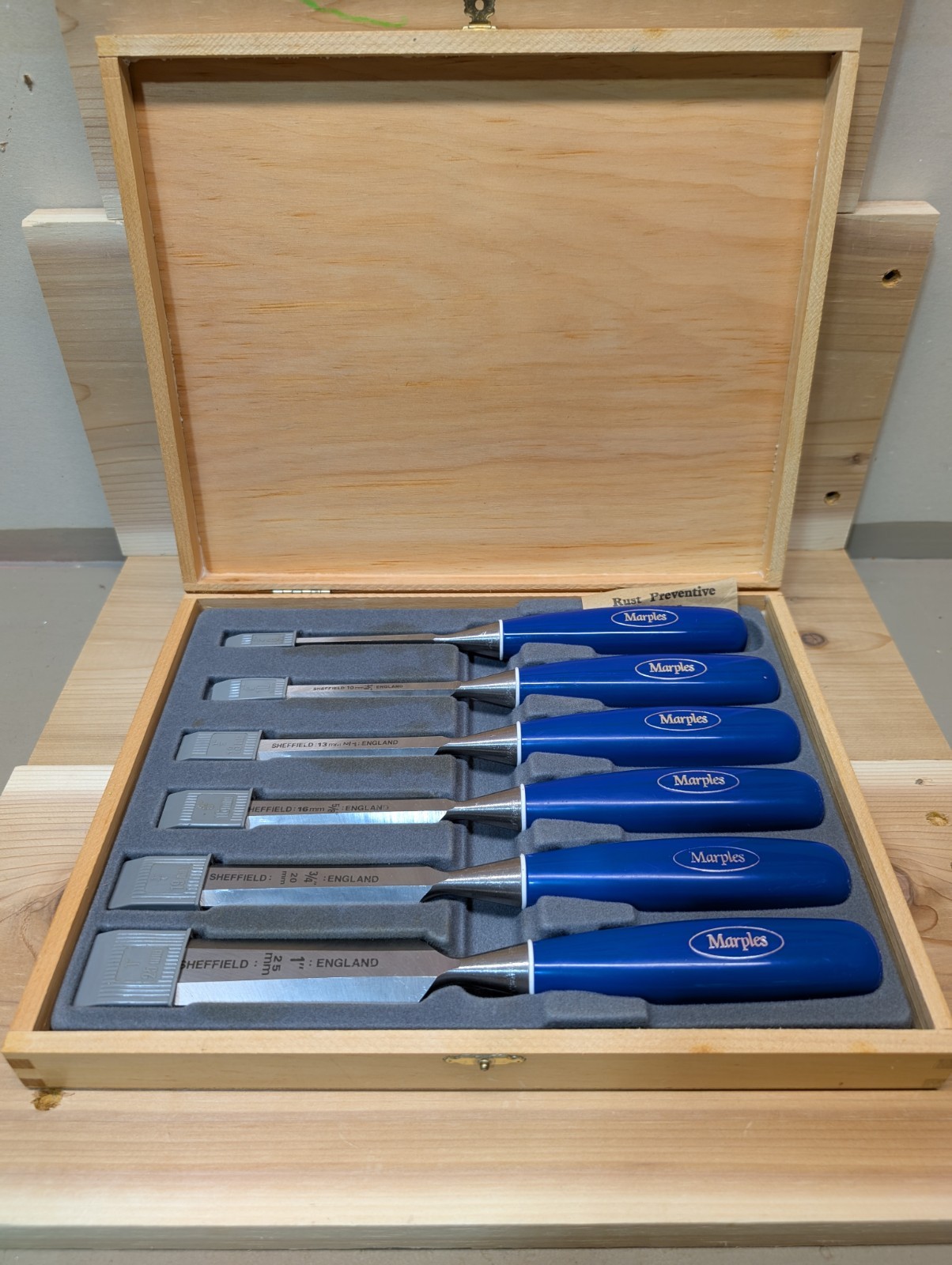 Marples Sheffield England Blue Chip Set (6) Chisels Record Tool Wood Box Vintage Marples Sheffield England Blue Chip Set (6) Chisels Record Tool Wood Box Vintage