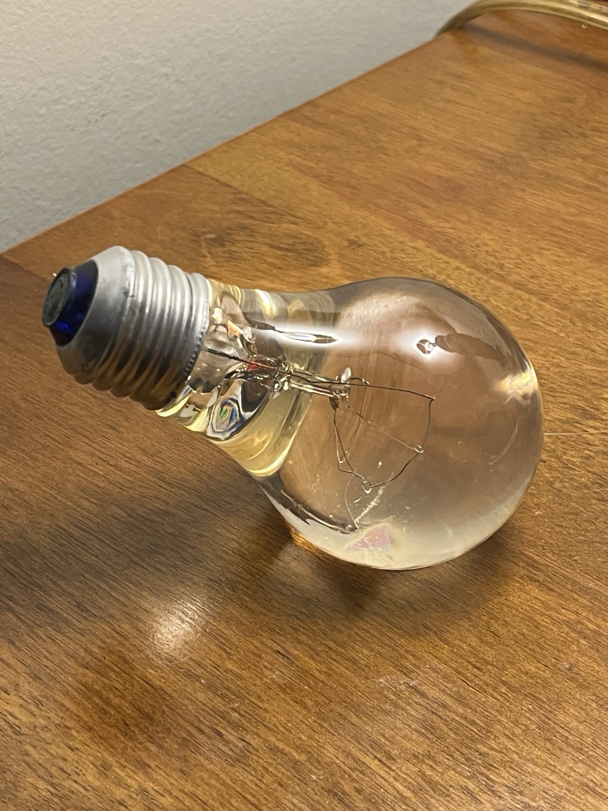 Vintage Mid Century Pop Art Lucite Light Bulb Paperweight Desk Sculpture Retro