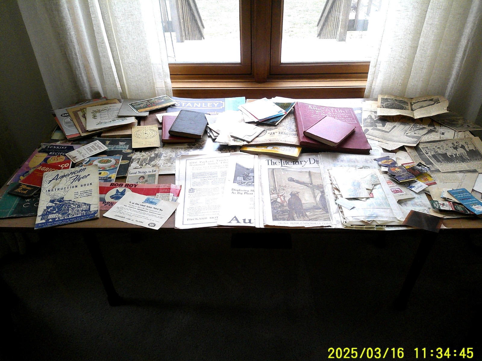 9 Lbs Vtg 1920s-70s Ephemera Scrap Recipes Photos Clippings Labels Pages Book 9 Lbs Vtg 1920s-70s Ephemera Scrap Recipes Photos Clippings Labels Pages Book