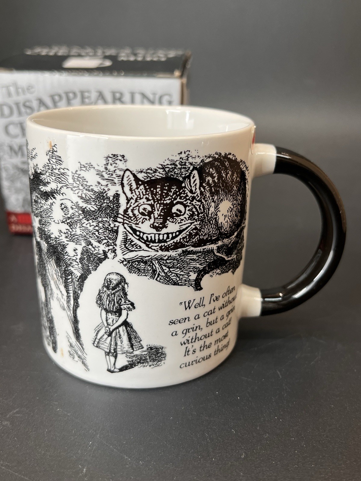 RARE 2015 Disappearing Cheshire Cat Mug Unemployed Philosopher\'s Guild NEW