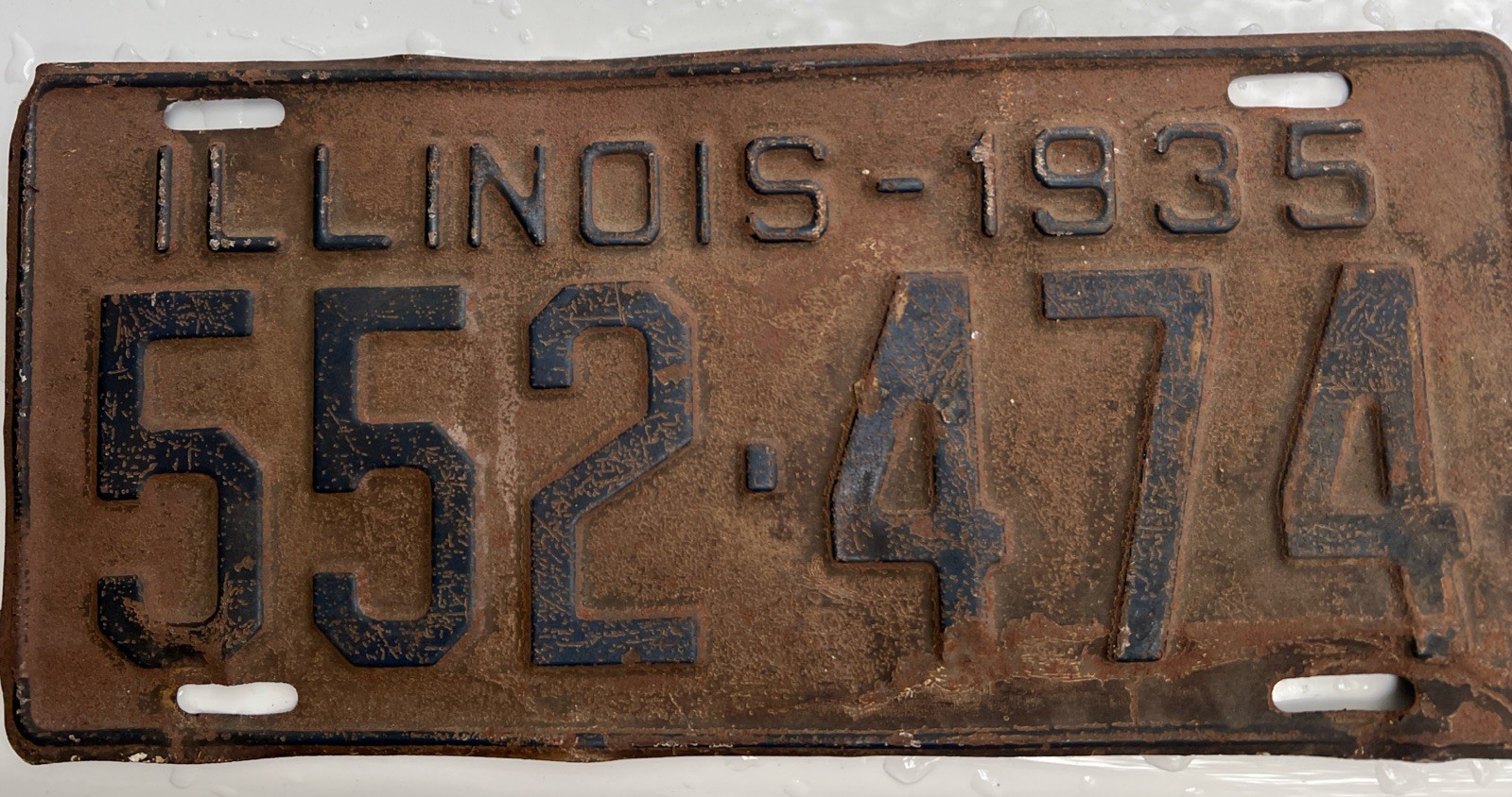 Illinois 1935 License Plate Rustic Vintage Garage Man Cave Auto Classic Bar Illinois 1935 License Plate Rustic Vintage Garage Man Cave Auto Classic Bar