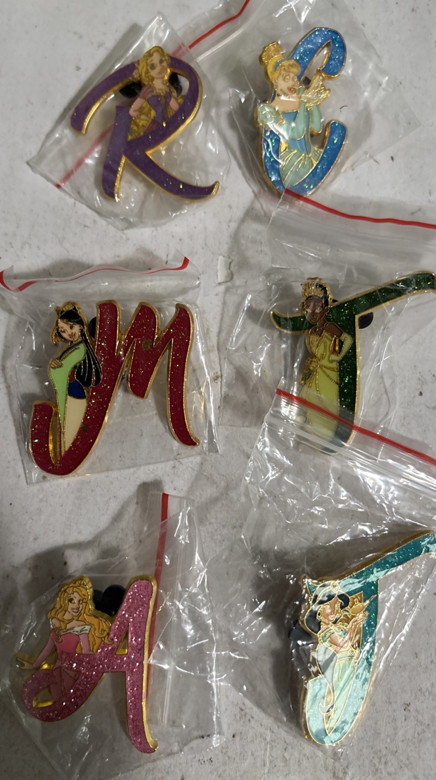 Disney  PRINCESS Tiana  Cinderella MULAN Aurora Rapunzel  Jasmine Letters