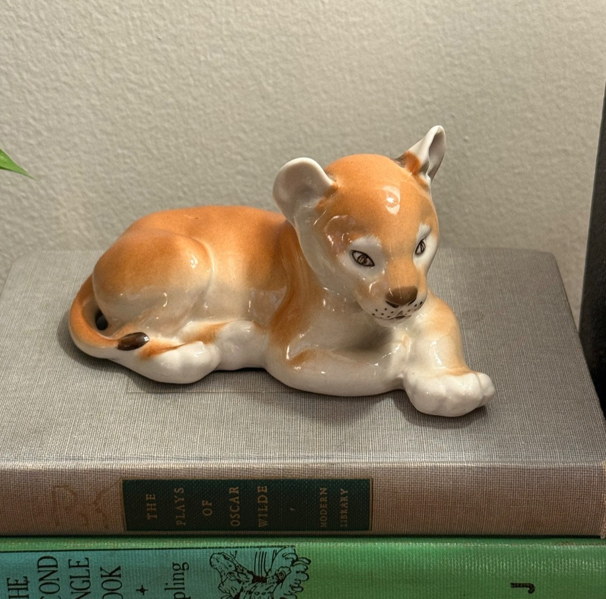 Vintage Lomonosov USSR Lying Lion Cub Porcelain Figurine | LFZ Soviet Russia Vintage Lomonosov USSR Lying Lion Cub Porcelain Figurine | LFZ Soviet Russia