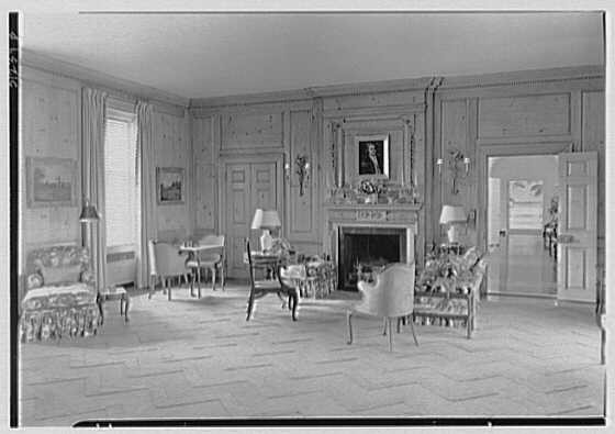 Photo:Somerville New Jersey Doris Duke 1937 Lounge Fireplace Interior