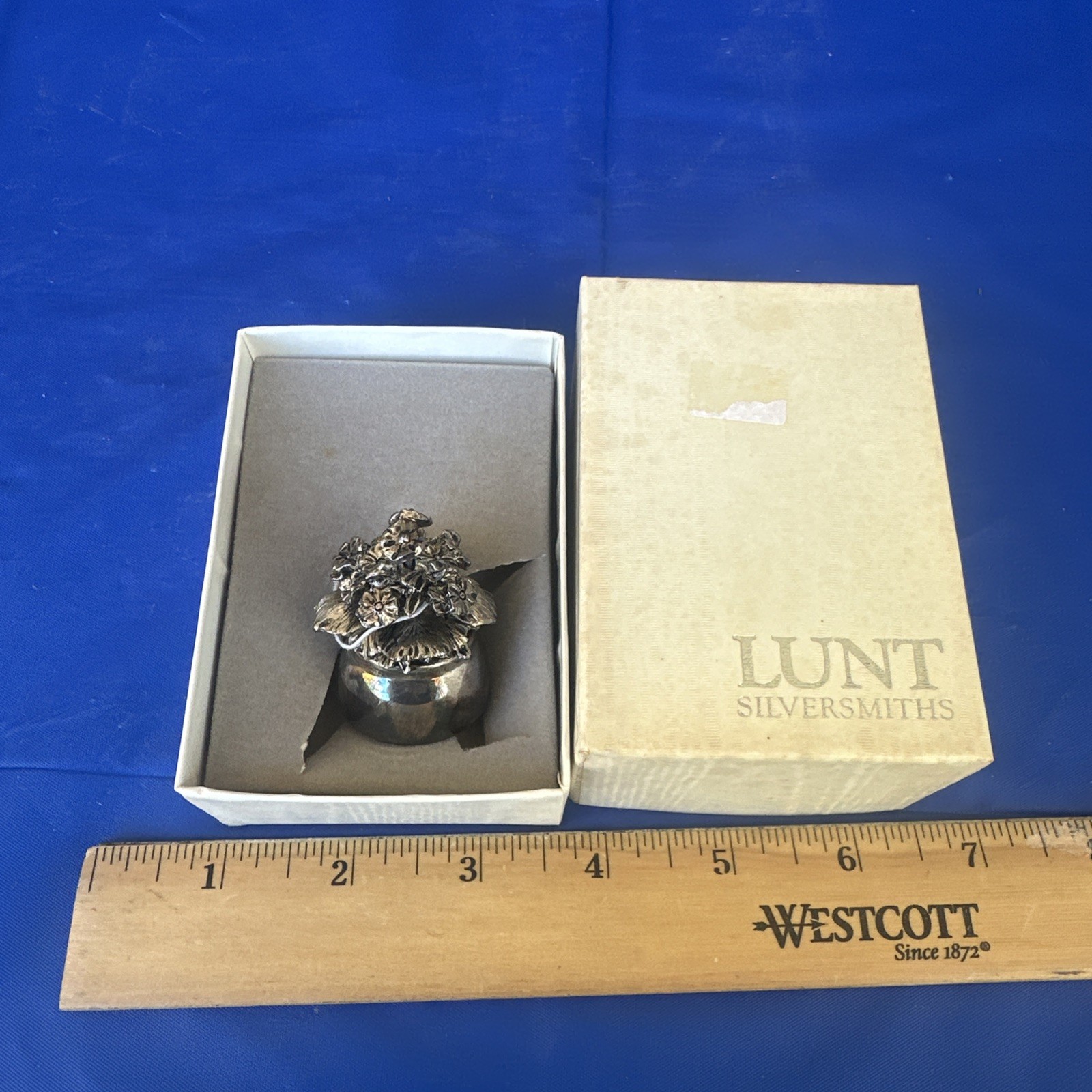 Vintage Lunt Silversmiths Peter Floral Dinner Bell Original Box Never Opened 