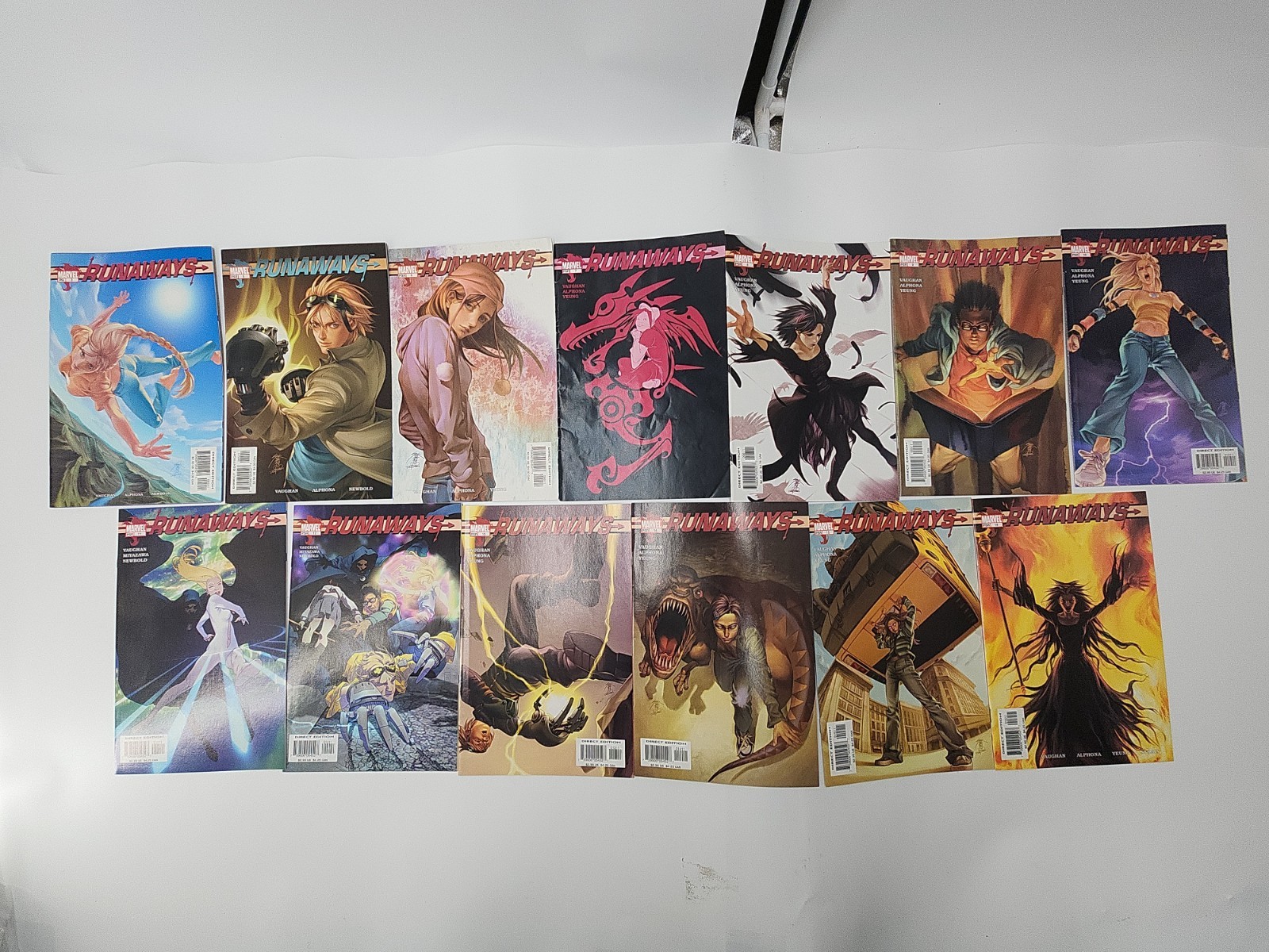 Lot (13) RUNAWAYS issues 3, 5-16 (2003) MARVEL COMICS SERIES Brian K Vaughan