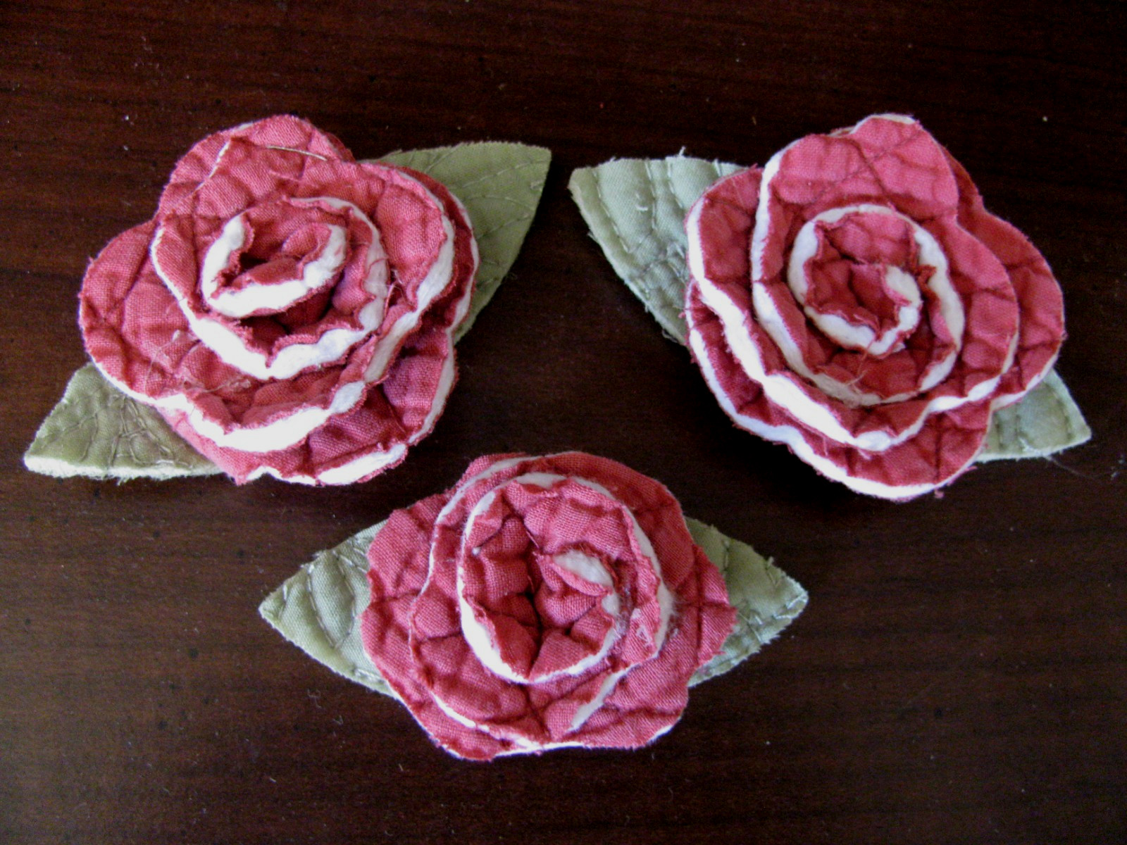 FreeShip Lot of 8 Vtg Cutter Quilt Red 3D Rose All Fabric Applique Die Cuts FreeShip Lot of 8 Vtg Cutter Quilt Red 3D Rose All Fabric Applique Die Cuts