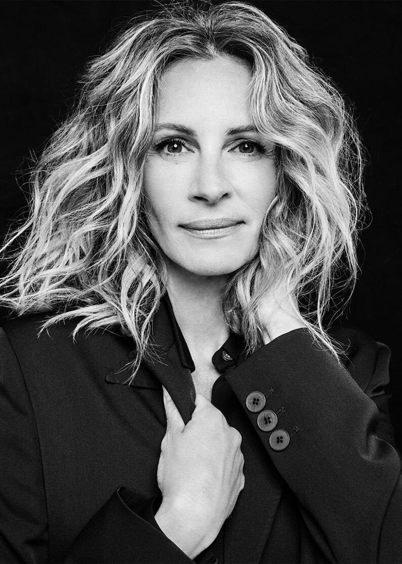 Julia Roberts Studio Photo Poster Framing Print 8 x 10 Julia Roberts Studio Photo Poster Framing Print 8 x 10