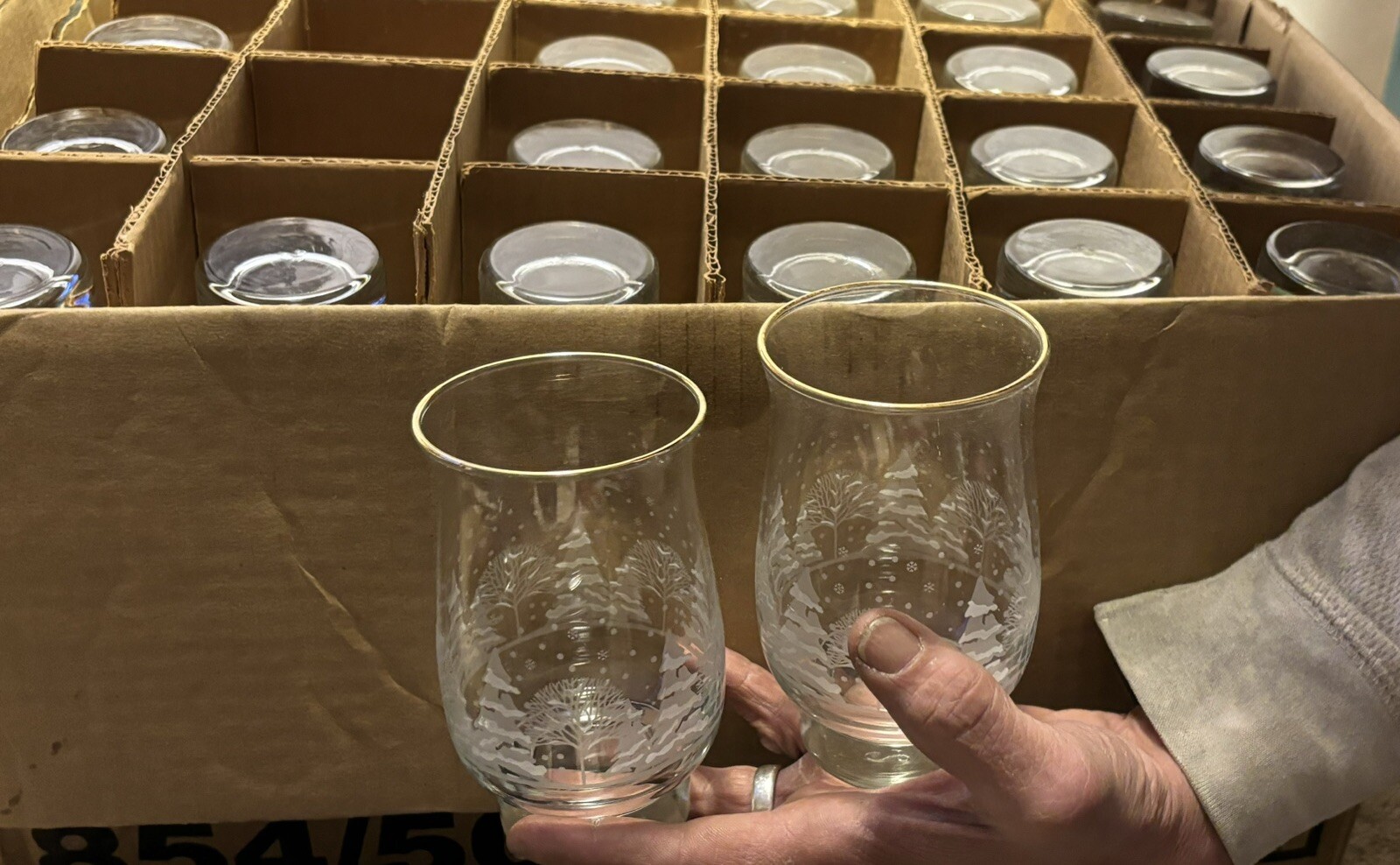 48 Arby’s Christmas Glasses Gold Rim Winter Scene