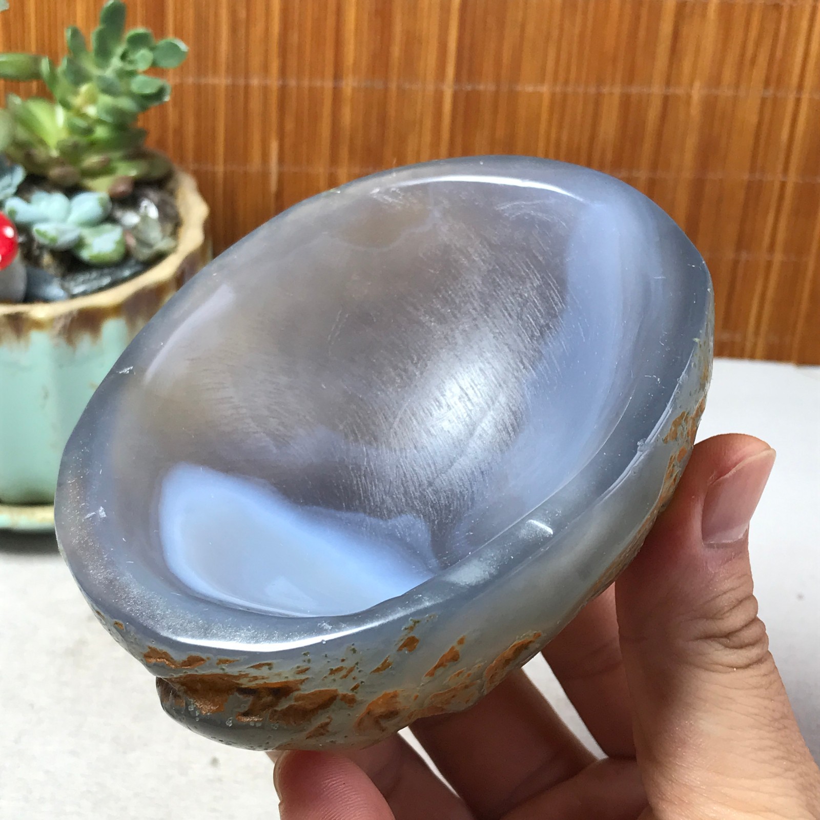 107-78-32mm Natural Polished Agate Carved Stone Rock Ashtray Ash Tray 288g A6325
