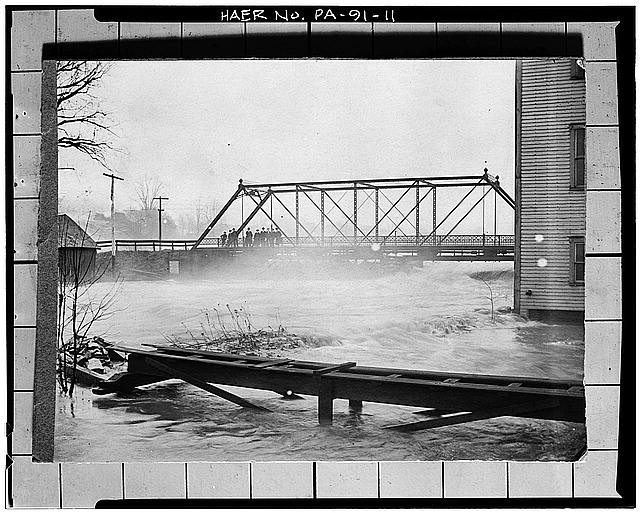 Photo:Harrisburg PA c1900 Bridge Street Bridge Flood View