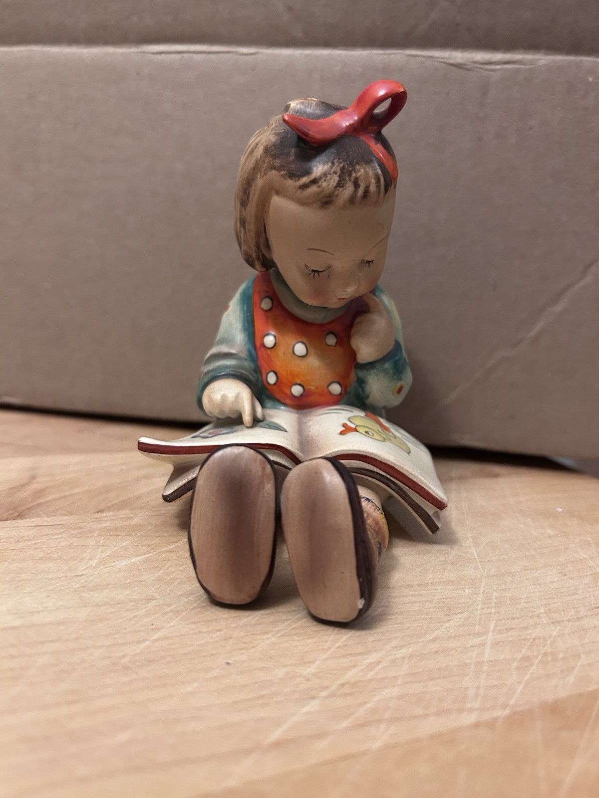 Rare Hummel Bookworm Girl TMK-1 1946-1948 US-Zone Germany (pre West Germany)