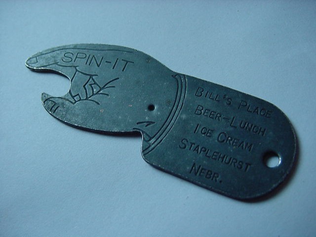 Rare Vintage Bottle Opener Spinner Keychain Fob - Bill's Place Staplehurst Nebr.