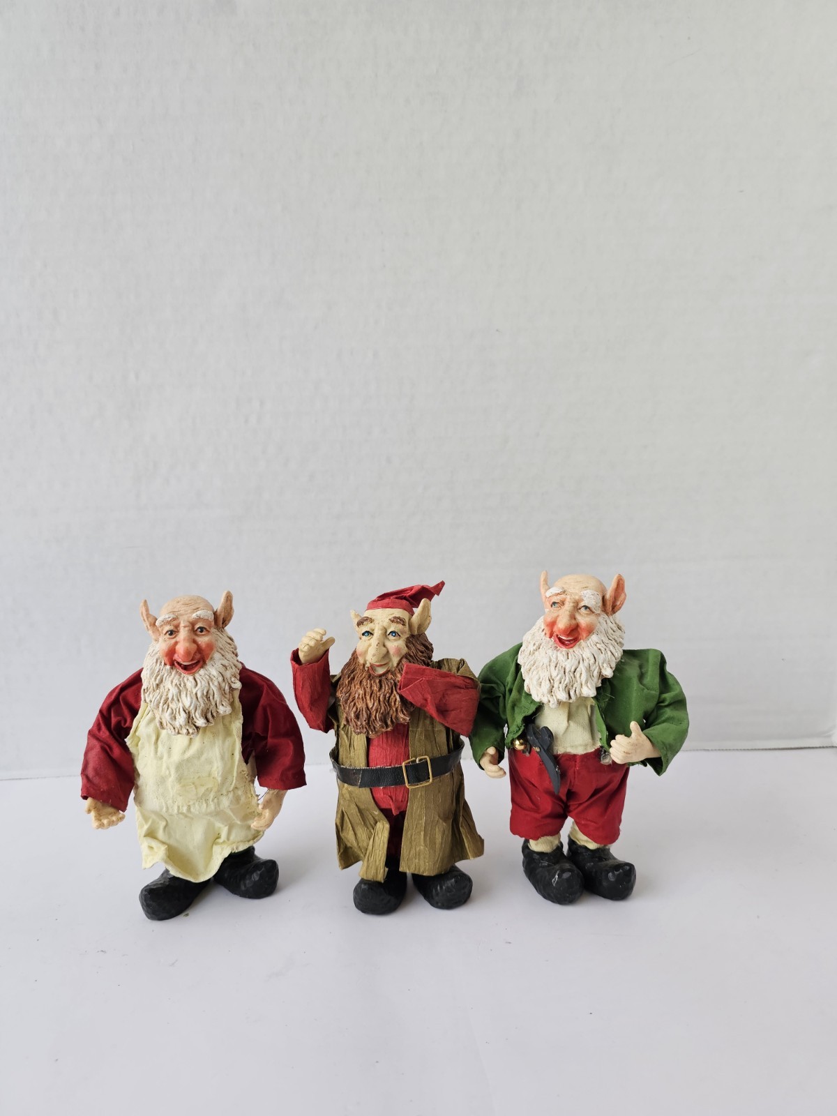 Elves Santa Helpers Clothique Colletible Elf Figurines Set Of 3 Christmas Decor 