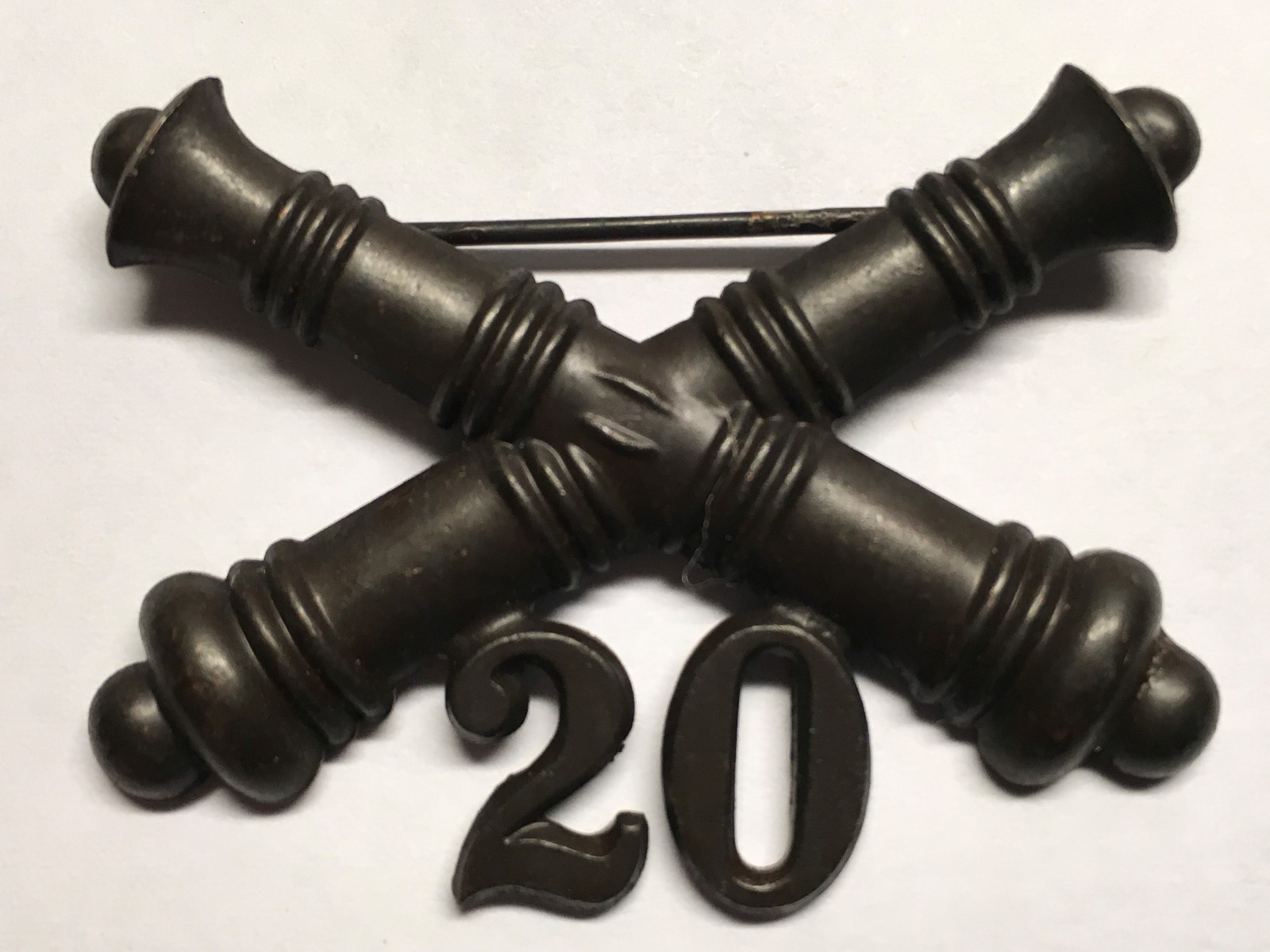 1902-1905, U.S ARMY ARTILLERY CORPS, BRONZE, 20th FIELD ARTILLERY, COLLAR DEVICE