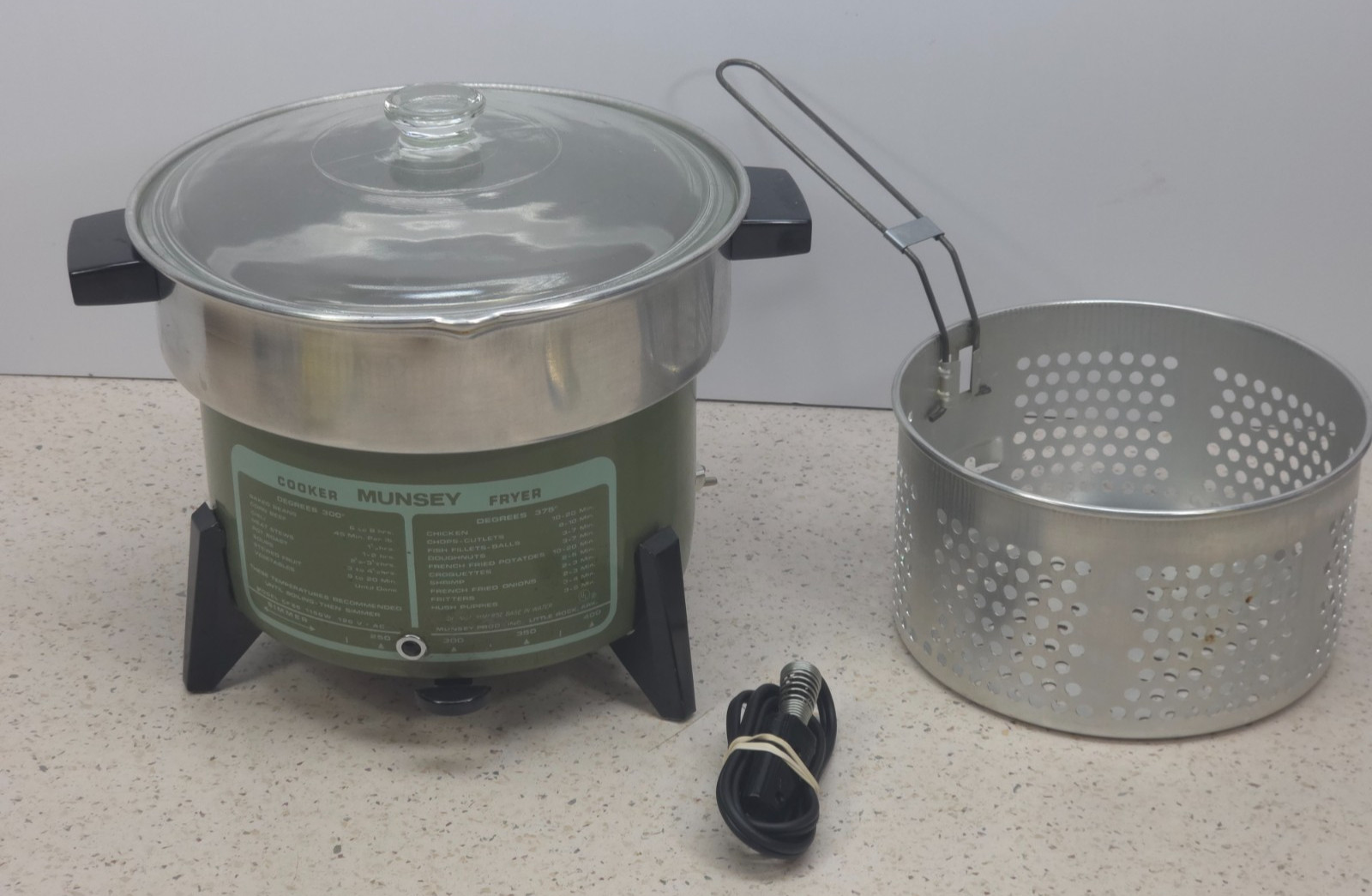 Vintage Munsey Slow Cooker Fryer Avocado Green Model CF65 Cleaned & Tested