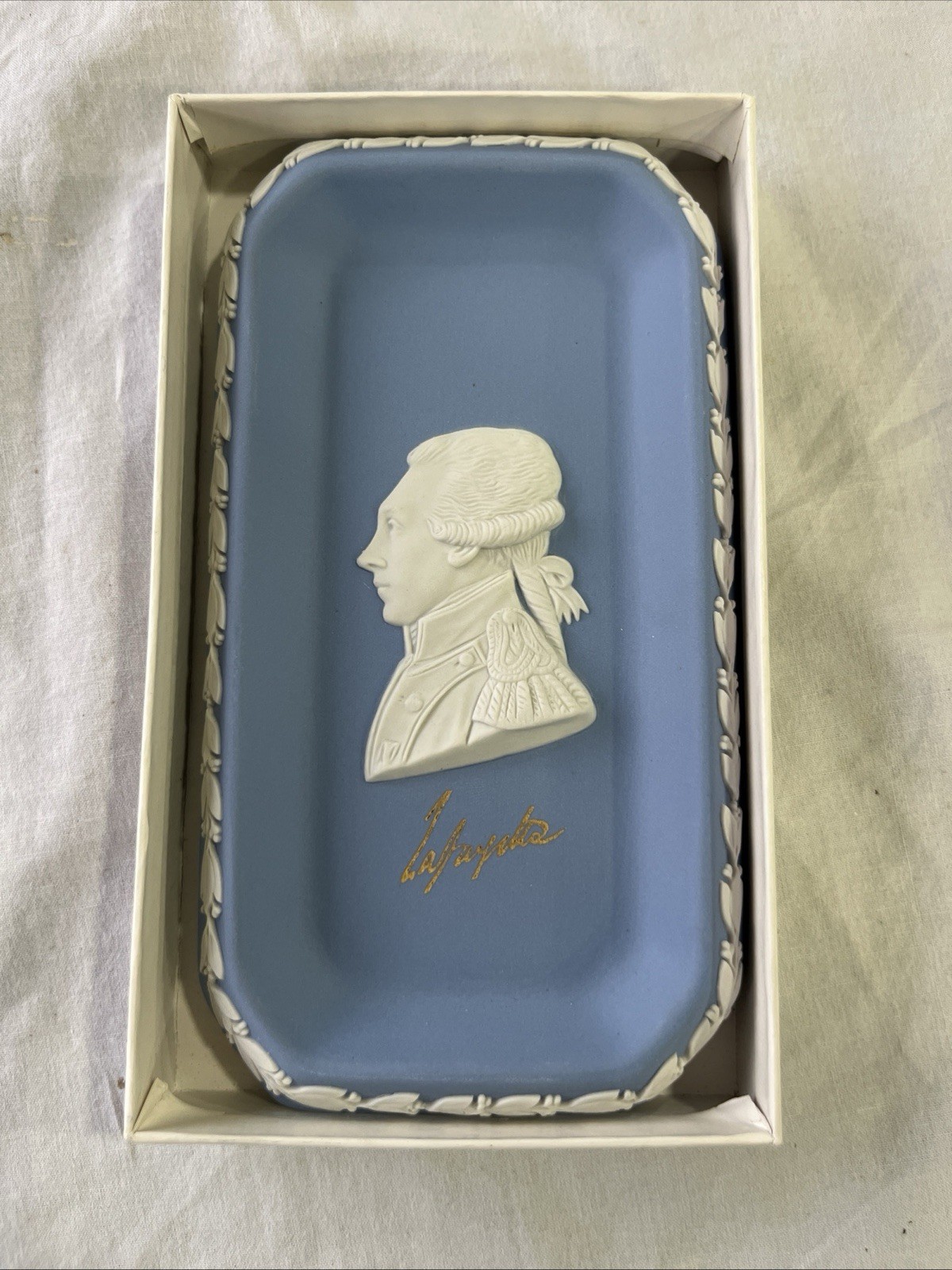 Vintage LAFAYETTE BONE CHINA TRAY BY WEDGEWOOD 🔥🔥New In Box Vintage LAFAYETTE BONE CHINA TRAY BY WEDGEWOOD 🔥🔥New In Box