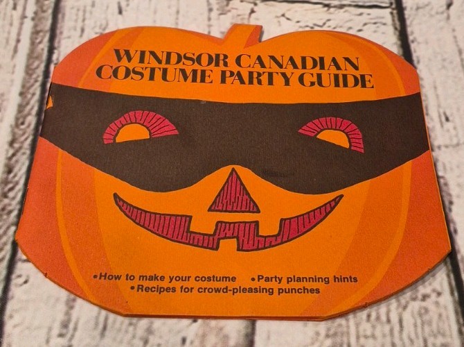 Vintage Windsor Canadian Whiskey Halloween Costume Guide, Promo, Very Rare