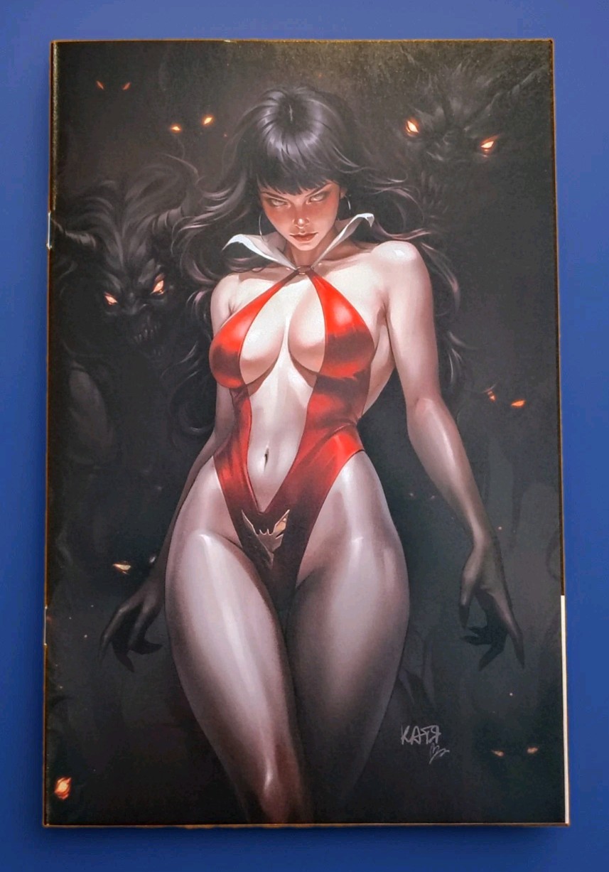 Vampirella #3 SDCC Exclusive Katya Sinyukhina Virgin Red Variant LE 200 