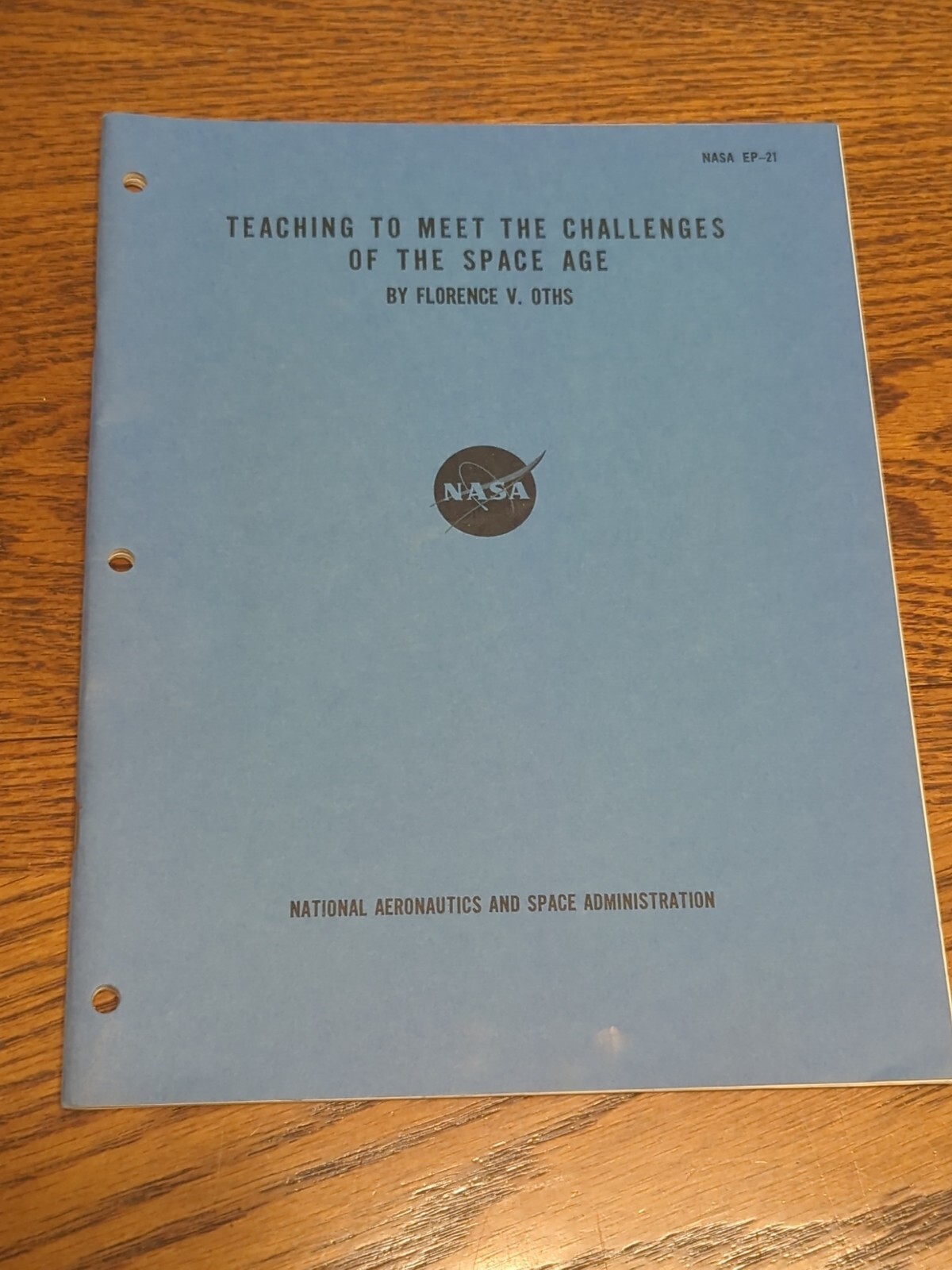 Vintage NASA Ep-21 Teaching To Meet The Challenges Of The Space Age Booklet 1963