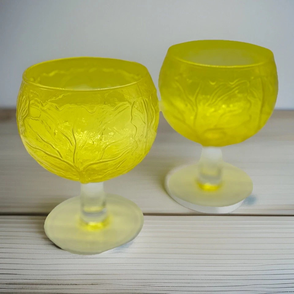 2 Taste Setter Sigma SECLA Yellow Cabbage Leaf Goblets CADMIUM Glow NEW VTG NOS