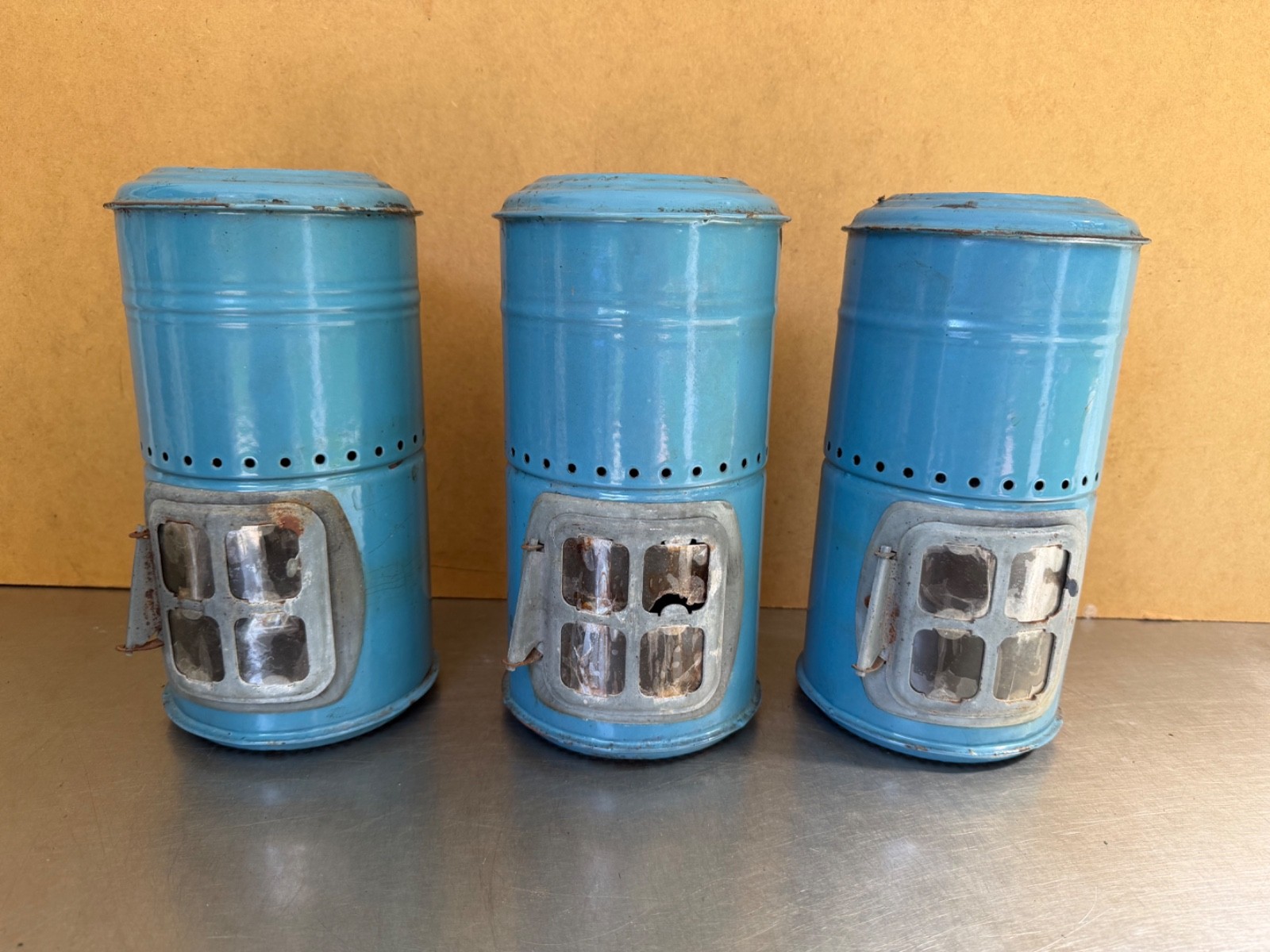 Lot of 3 Antique New Perfection 133 Enamel Stove Pipe with Mica Window