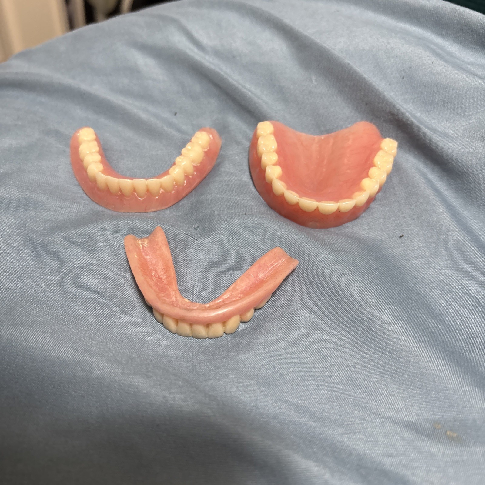 Vintage Lot Of False Teeth, Dentures, Dentoforms,Dental Props For Learning