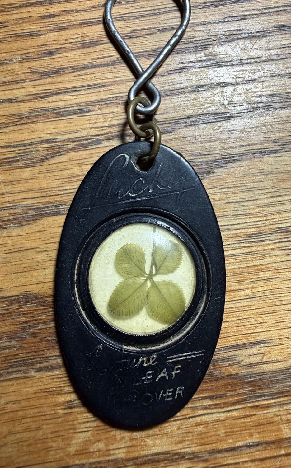 Vintage 4 Leaf Clover Advertising Keychain Shamrock Texas