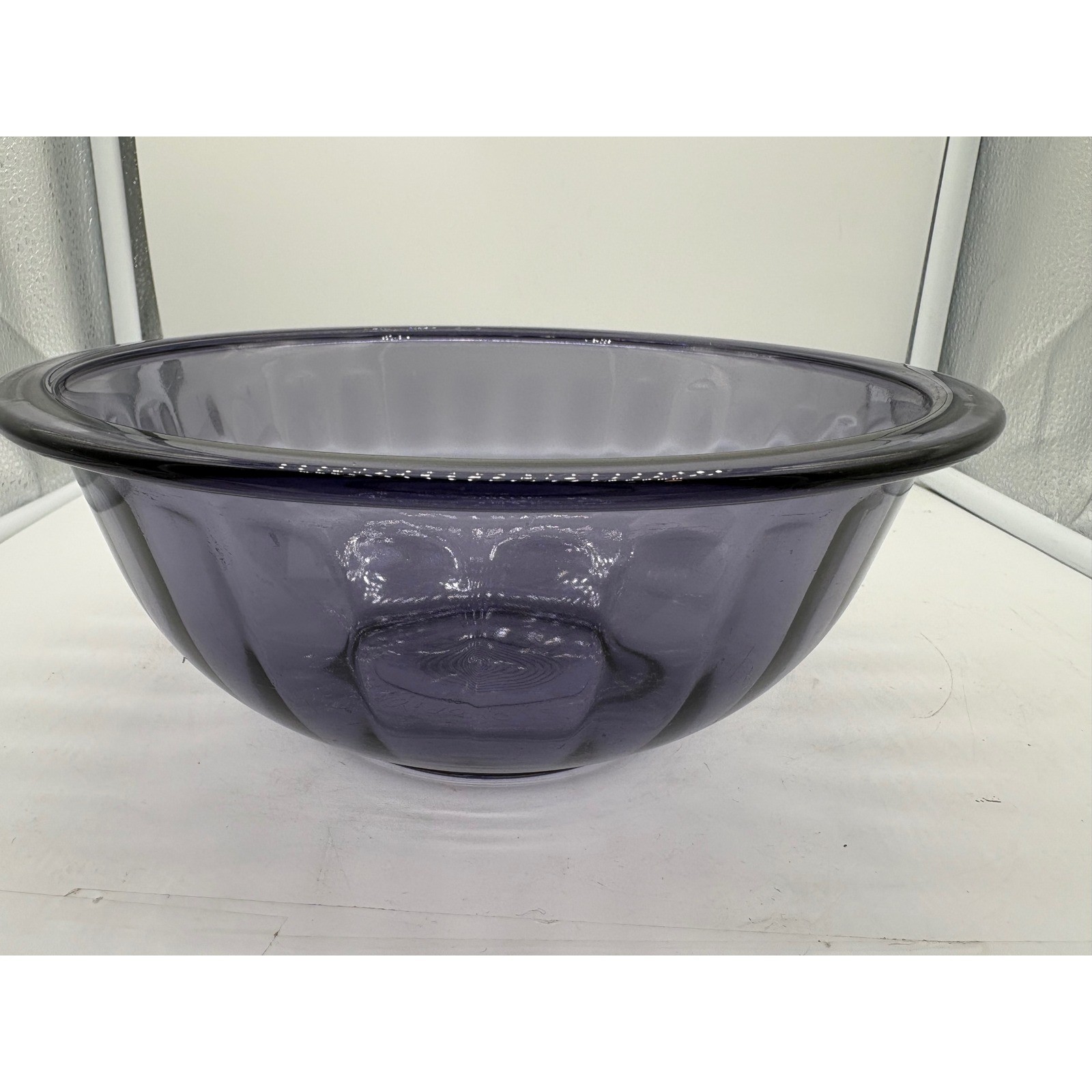 Vintage Pyrex Amethyst Purple Glass 1.5L Nesting Mixing Bowl #323 Sculpted B