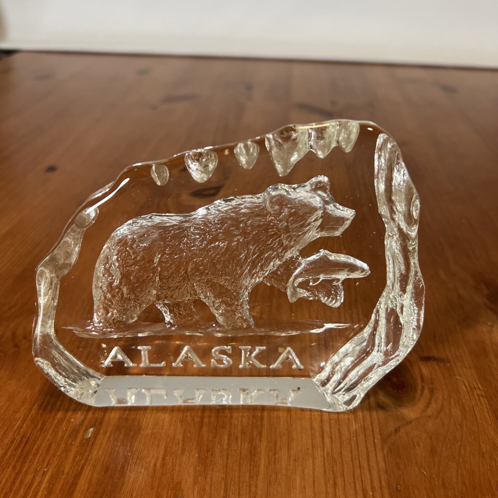 Alaska Polar Bear and Salmon Glass Paperweight 3-D