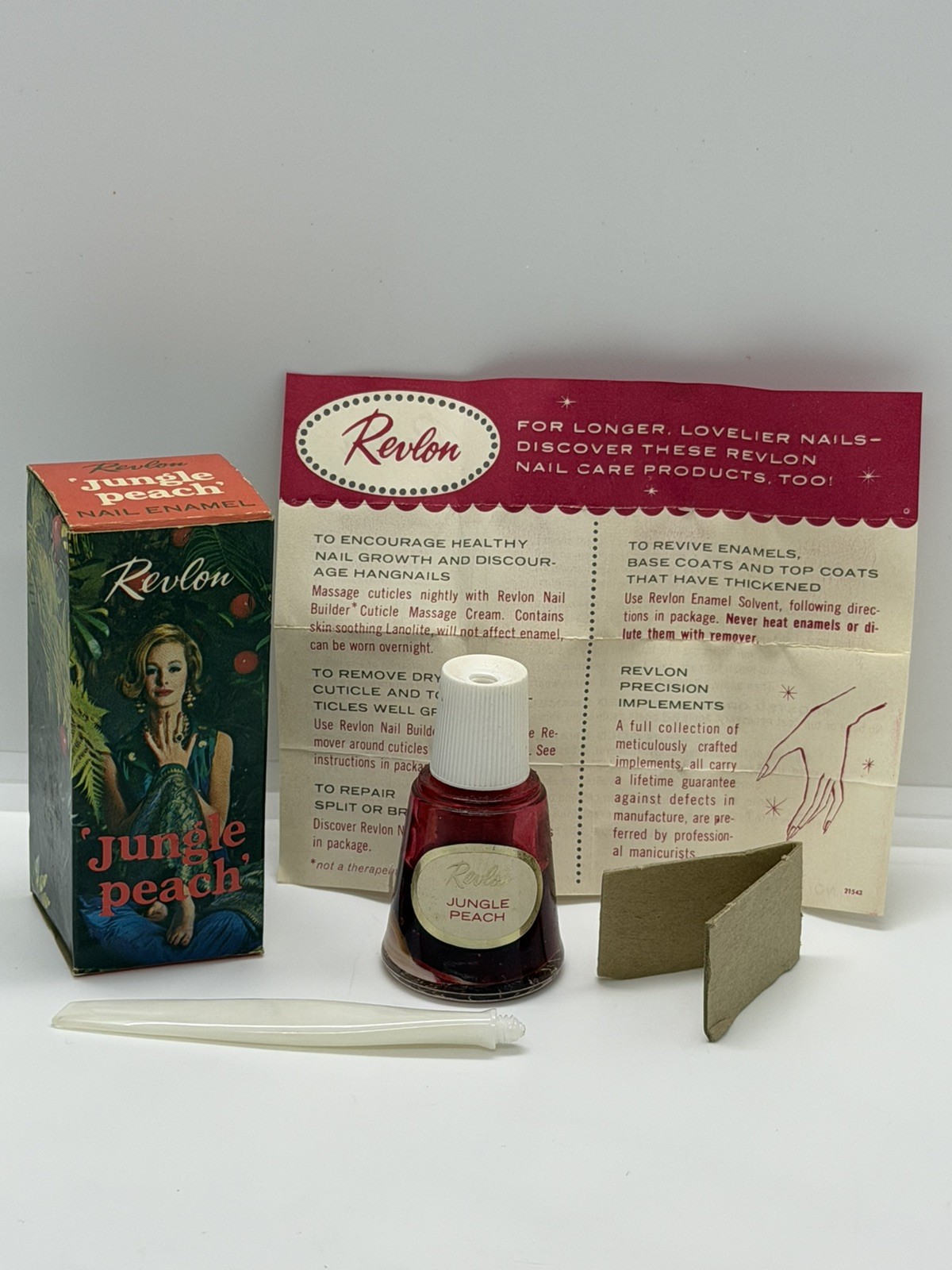 Vintage Revlon Jungle Peach Nail Polish 1/2 Oz Bottle w/ Box Inserts 1950s 1960s Vintage Revlon Jungle Peach Nail Polish 1/2 Oz Bottle w/ Box Inserts 1950s 1960s