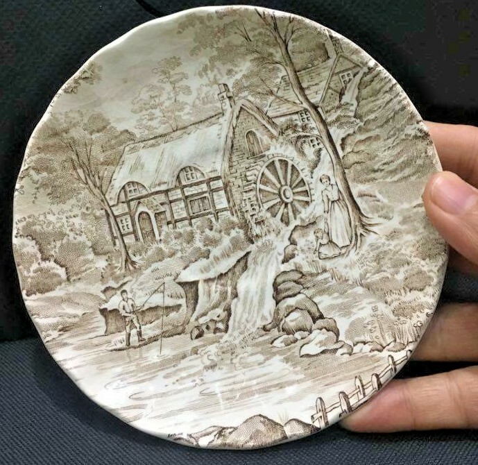  Antique Rare Stafford shire Post House England Decor Plate Porcelain 5.5\