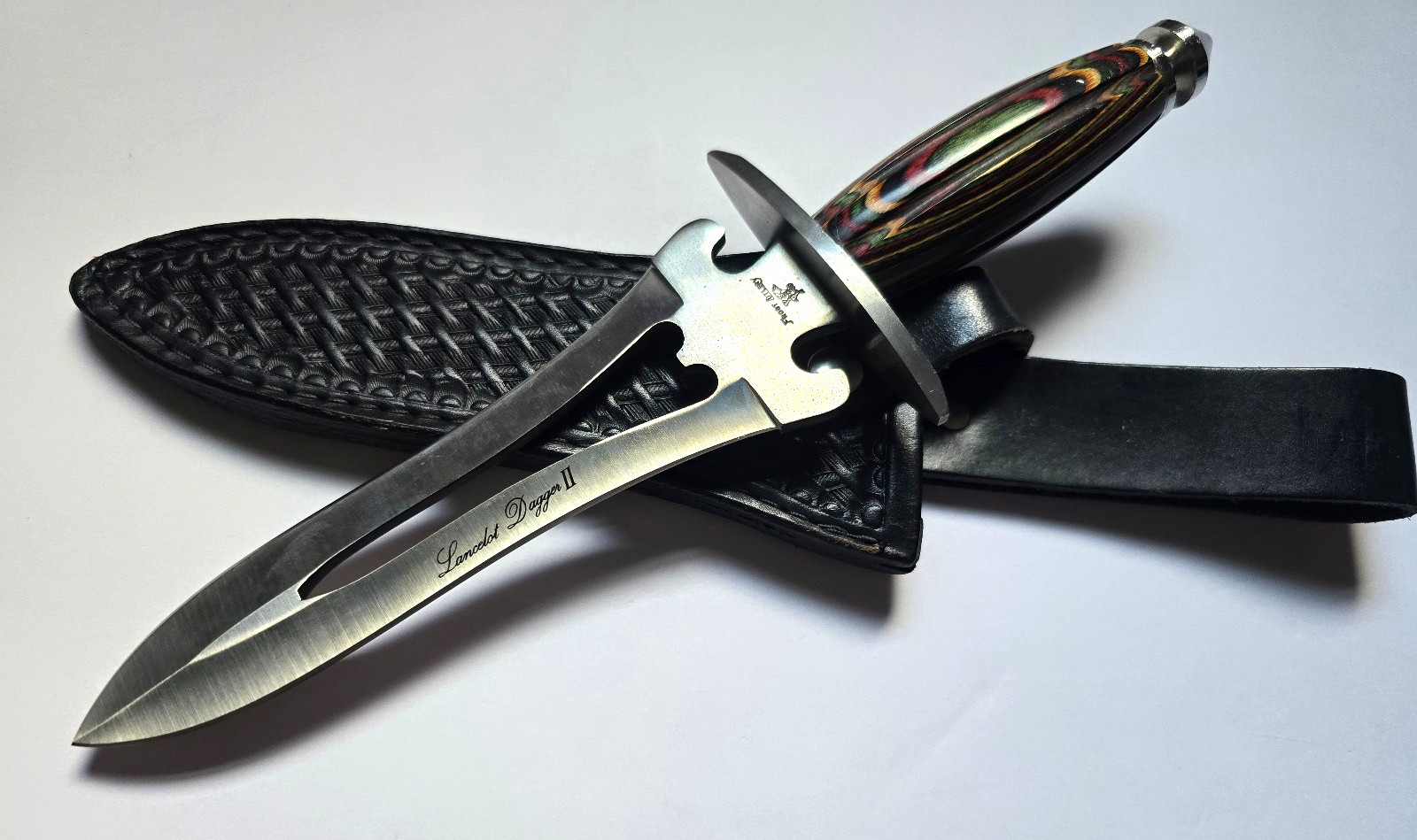 Frost Cutlery Surgical Steel Lancelot Dagger II w/ Wooden Handle & Sheath