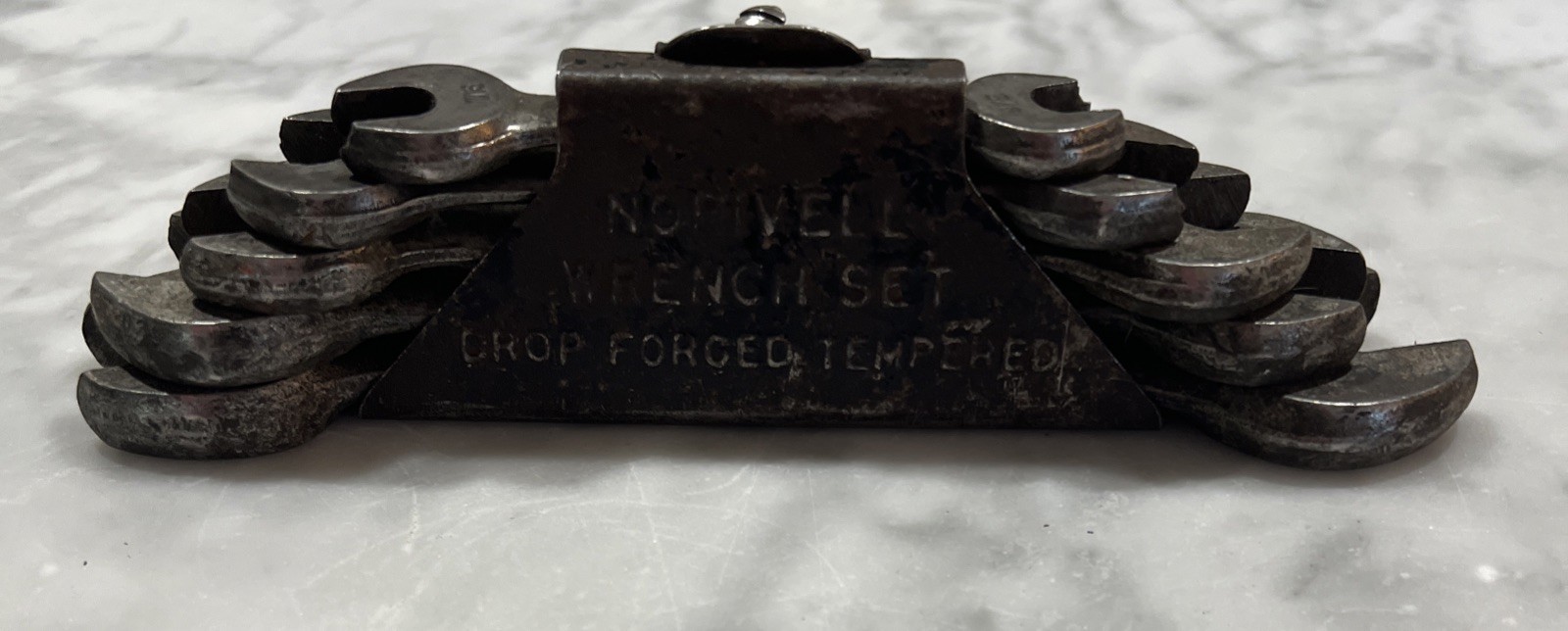 Vintage Red Norivell Wrench Set – 6 Wrenches 3/8”-7/8”Clamping Metal Case 1950s