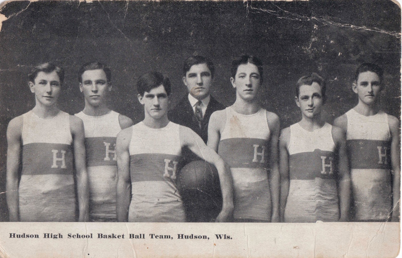 Vintage postcard - Hudson, WI HS Basketball team - Solemn, gay interest