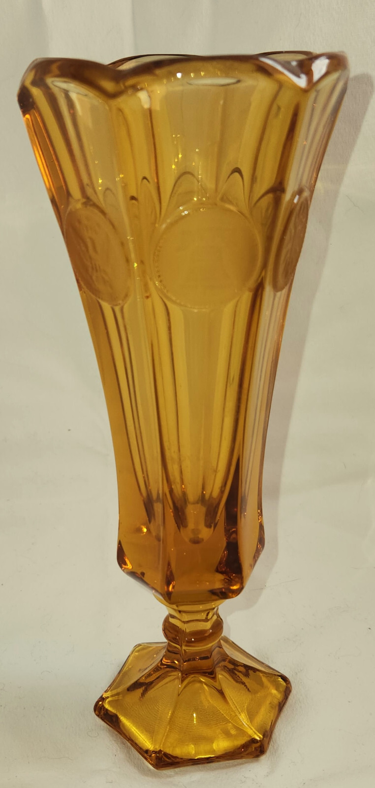 ViNTAGE Fostoria Glass Amber Coin Vase 8