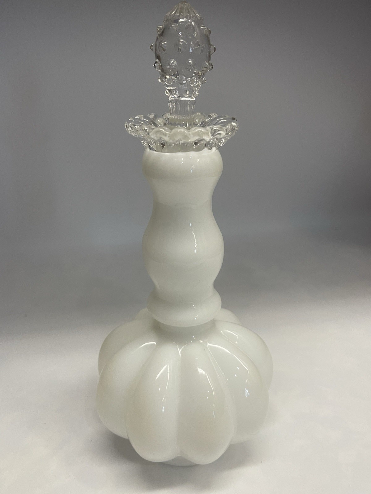 VTG Fenton Silver Crest Melon Milk Glass Perfume Bottle w/ Hobnail Stopper RARE