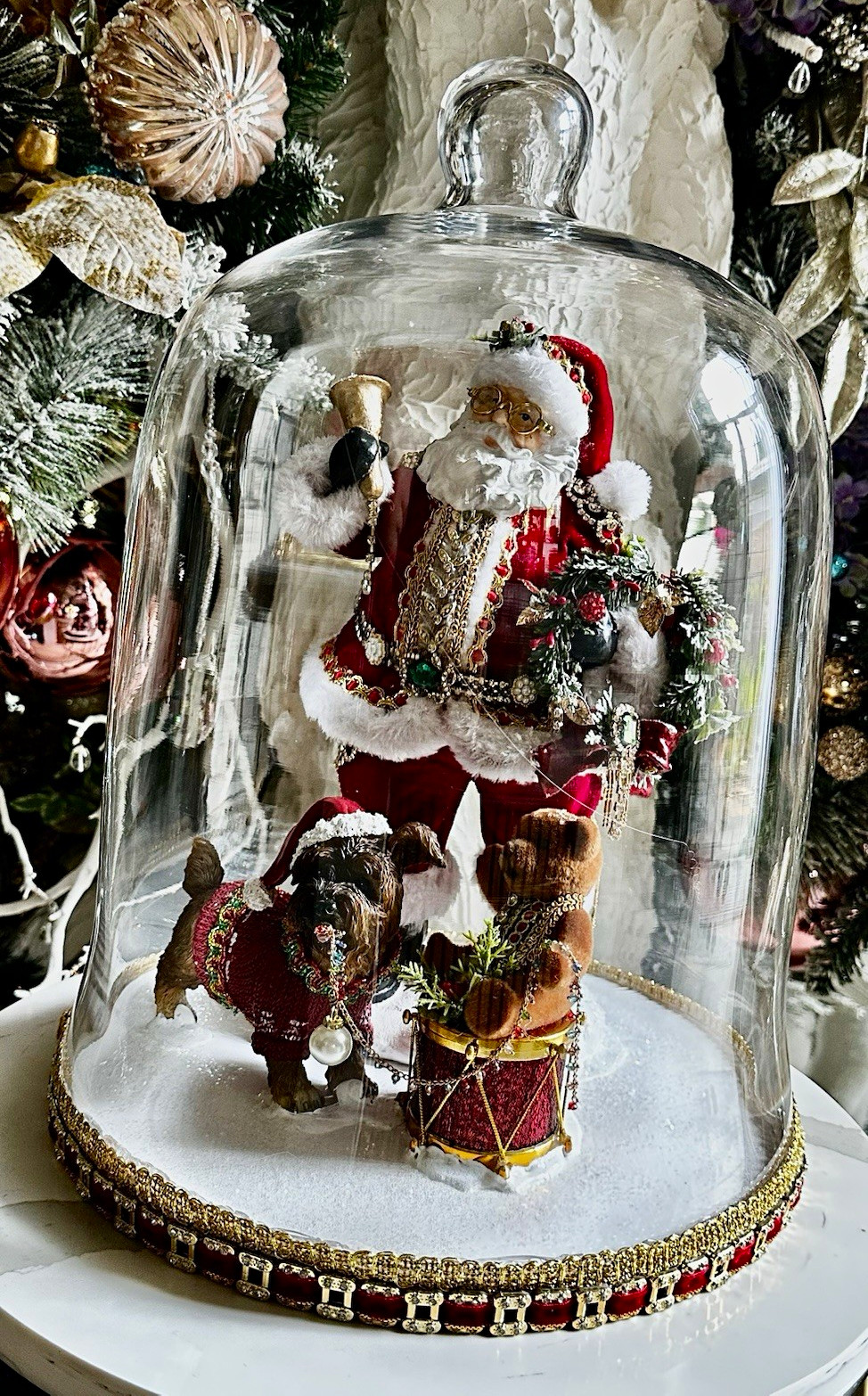 Santa Claus Christmas Glass Dome Figurine 3D Effect w/ Dog & Teddy Bear