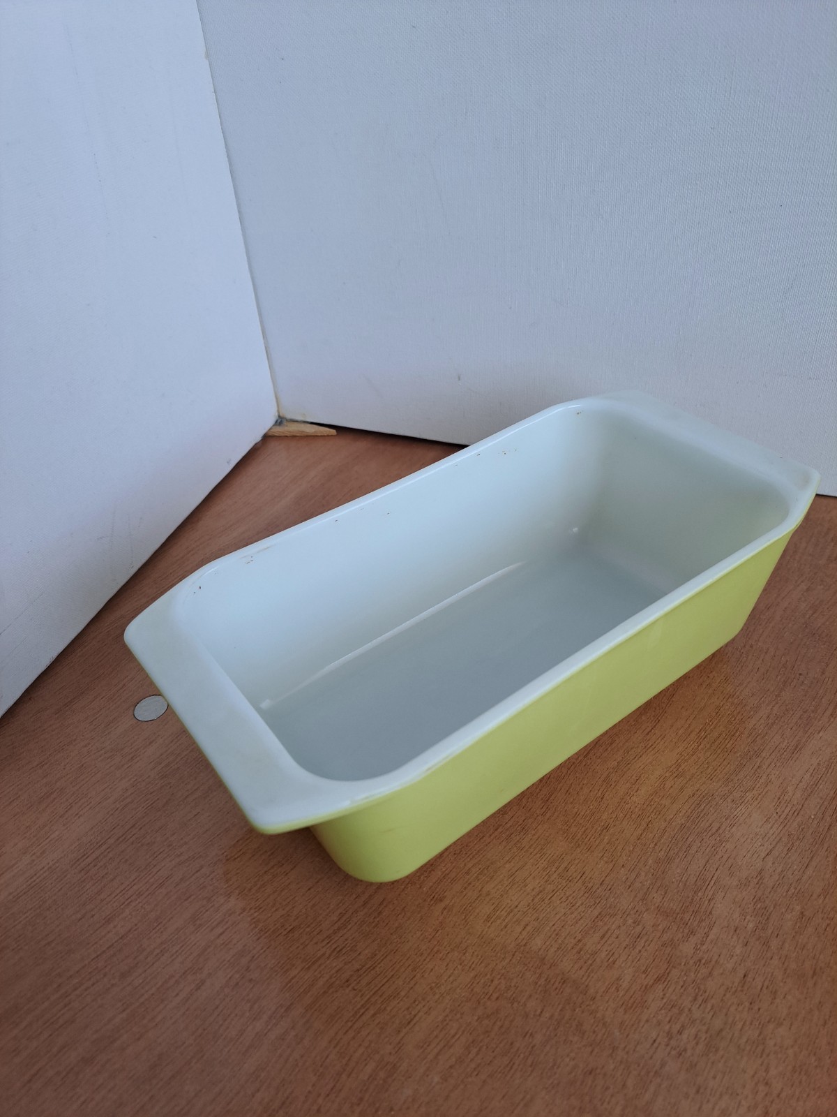 Vintage Pyrex Yellow Green Loaf Pan #913 1.5 Qt Vintage 1967-1972 Ovenware Vintage Pyrex Yellow Green Loaf Pan #913 1.5 Qt Vintage 1967-1972 Ovenware